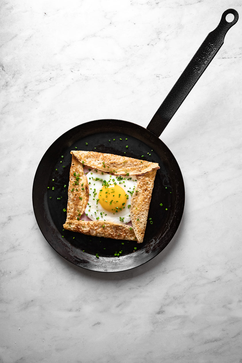 Blue Carbon Steel Crepe & Tortilla Pan